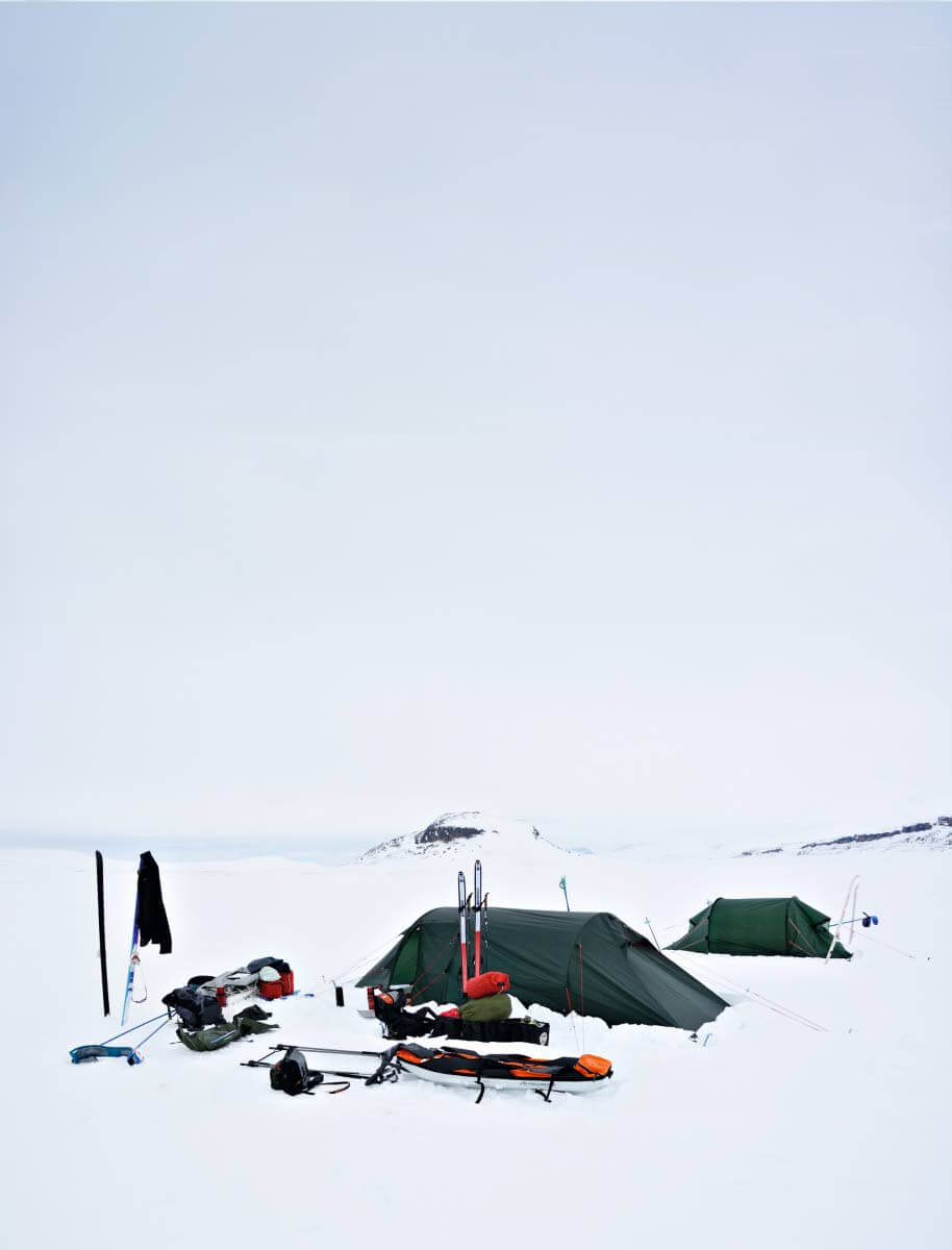 Telttaleiri pystytettiin Unna Nannáš-tunturin eteläpuolelle