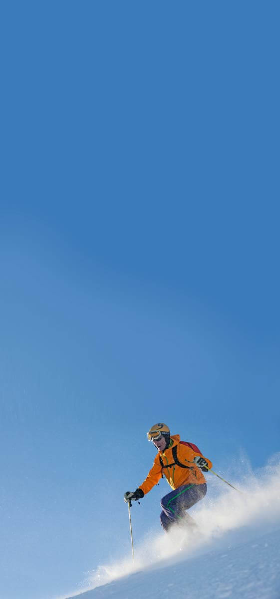 Laskettelun juppimaine on menneen talven lumia. Tänä päivänä laskettelu on yksi talviulkoilun laji muiden joukossa. Kuva: Sauli Herva.