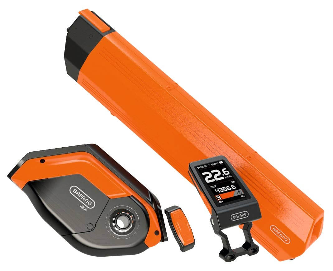 Bafang M800. 200 W / 55 Nm keskimoottori nähtäneen ensimmäisissä pyörissä vielä tämän vuoden aikana. Akun kapasiteetti 200 Wh. 4,4 kg