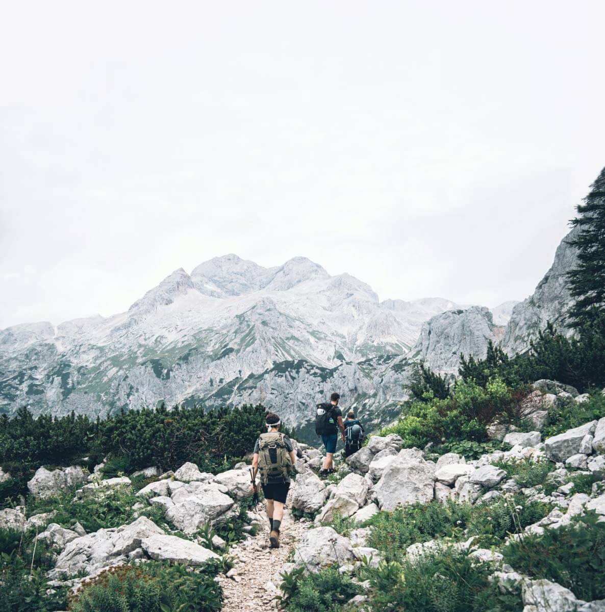 Matka Triglaville on pitkä ja kivinen, mutta jokainen askel vie lähemmäs Slovenian korkeinta huippua