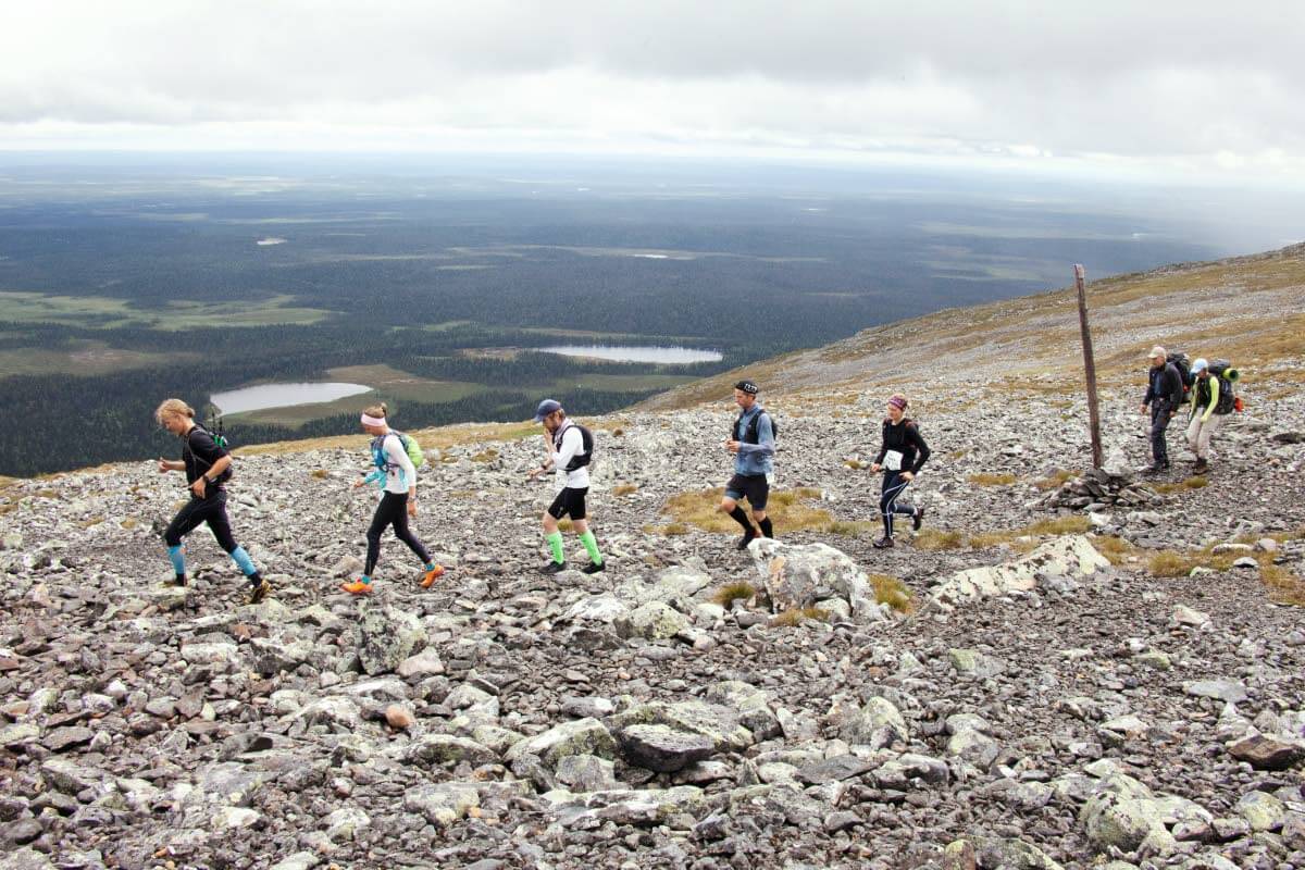 Uusi ja vanha vaellustyyli kohtaavat Taivaskerolla Pallastunturien korkeuksissa.