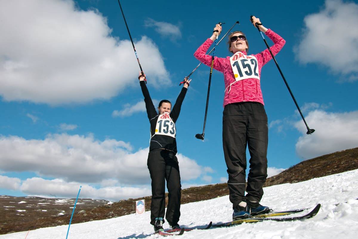 Kesällä 2017 kilpailtiin Saanan rinteillä Kilpisjärven 72. juhannushiihdoissa. Meininki oli mahtava ja perinteisen kesäurheilujuhlan tunnelma korkealla