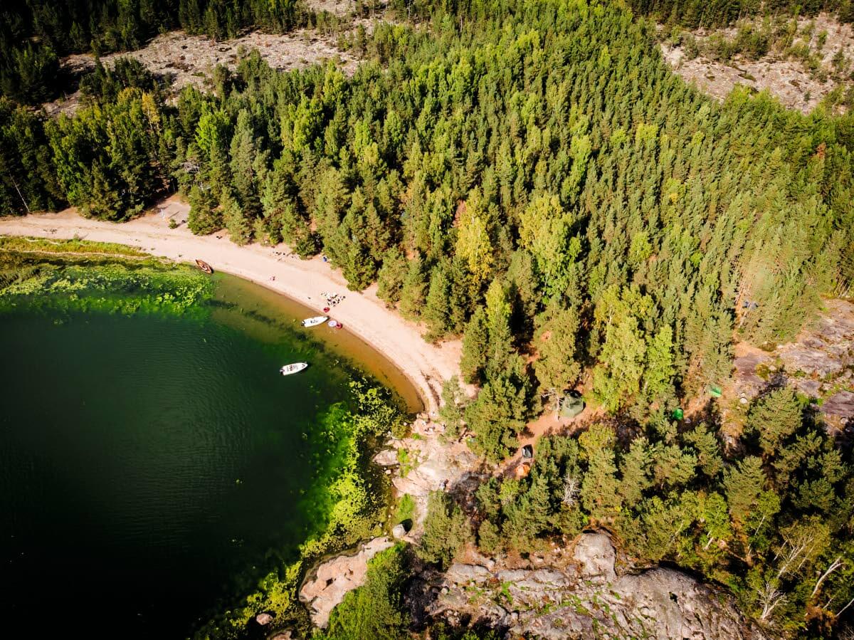 Kopparnäs–Störsvik on yli 900 hehtaarin virkistys- ja luonnonsuojelualuekokonaisuus. Kuva: Sampsa Sulonen.