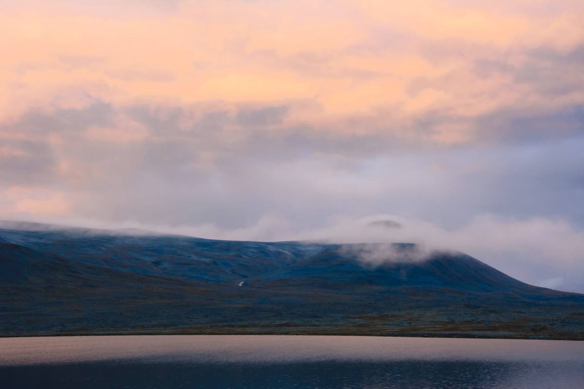 Reitti Noitatunturille on merkitty hyvin maastoon.