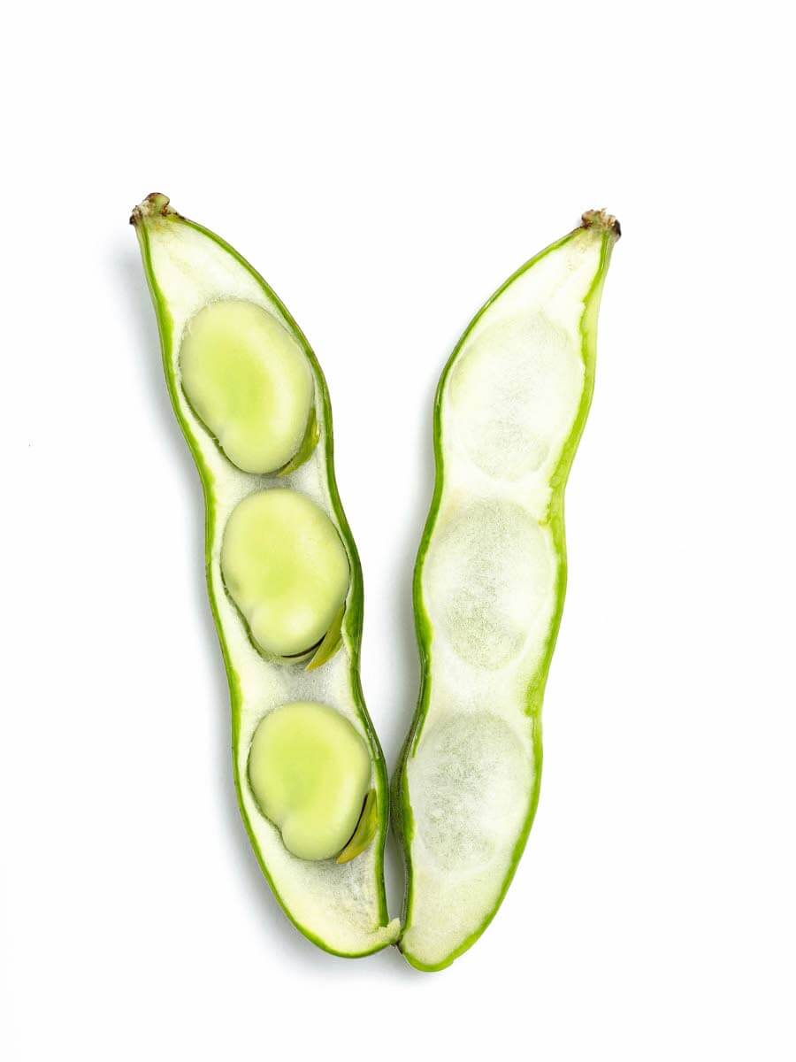 Vaikka [02] härkäpapua on viljelty Suomessa jo yli tuhat vuotta sitten, vasta viime vuosina kauppojen hyllyihin on alkanut ilmestyä lisää erilaisia härkäpaputuotteita. Kuva: iStockphoto