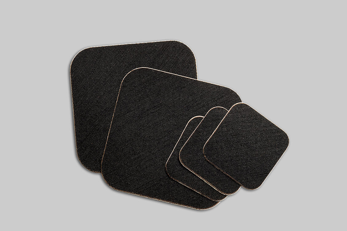 Kelin vaatelaastarit pinossa.