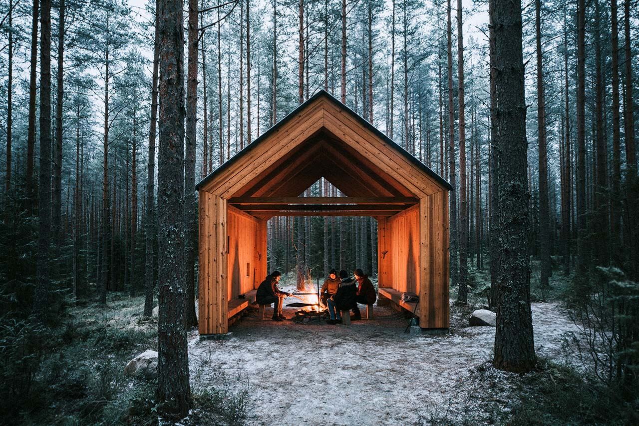 Julia Kivelän ottamat kuvat Malin Moision suunnittelemasta Kirkkokiven laavusta ovat herättäneet huomiota aina kansainvälisiä arkkitehtuurijulkaisuja myöden. Kuva: Julia Kivelä.