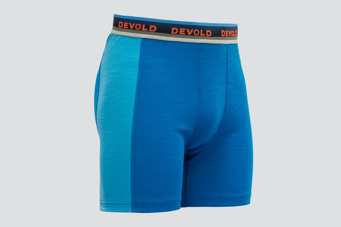 Devold Hiking Boxer,Icebreaker Anatomica Boxer,SAXX Blacksheep,Merino Extra Warm -bokserit,Shelby Merinobokserit tuulisuojalla,Devold Hiking Woman Boxer,Icebreaker Sport Hipkini,Svala Merino Silk.