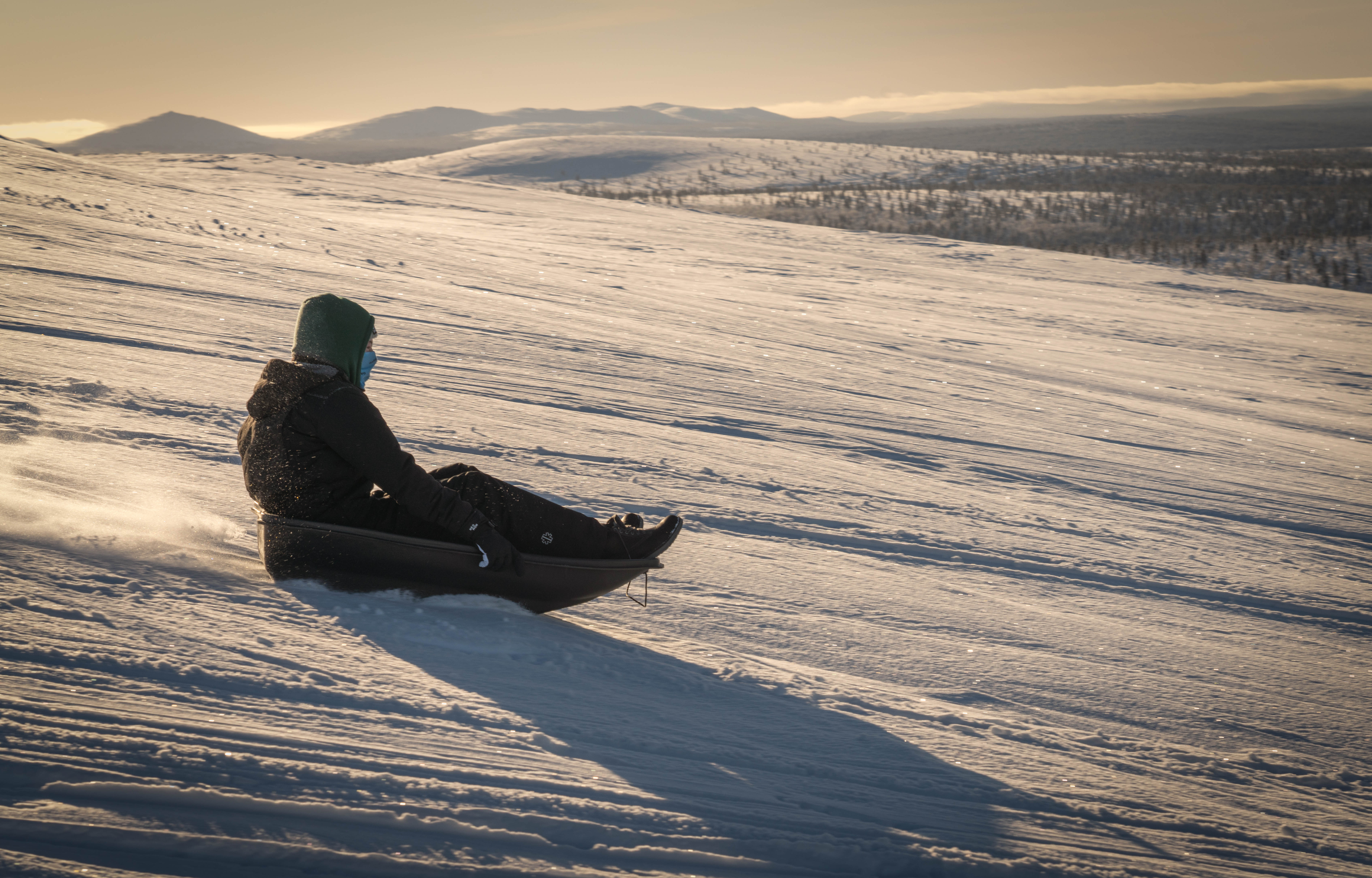 Kiilopään huipulta (546 m) voi laskea alas myös pulkalla. Kuva: Panu Könönen.