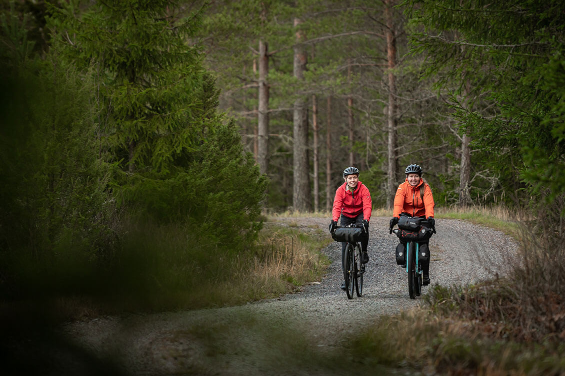 [05] South by Cycle vie Etelä-Suomen sorateille. Kuva: Poppis Suomela.