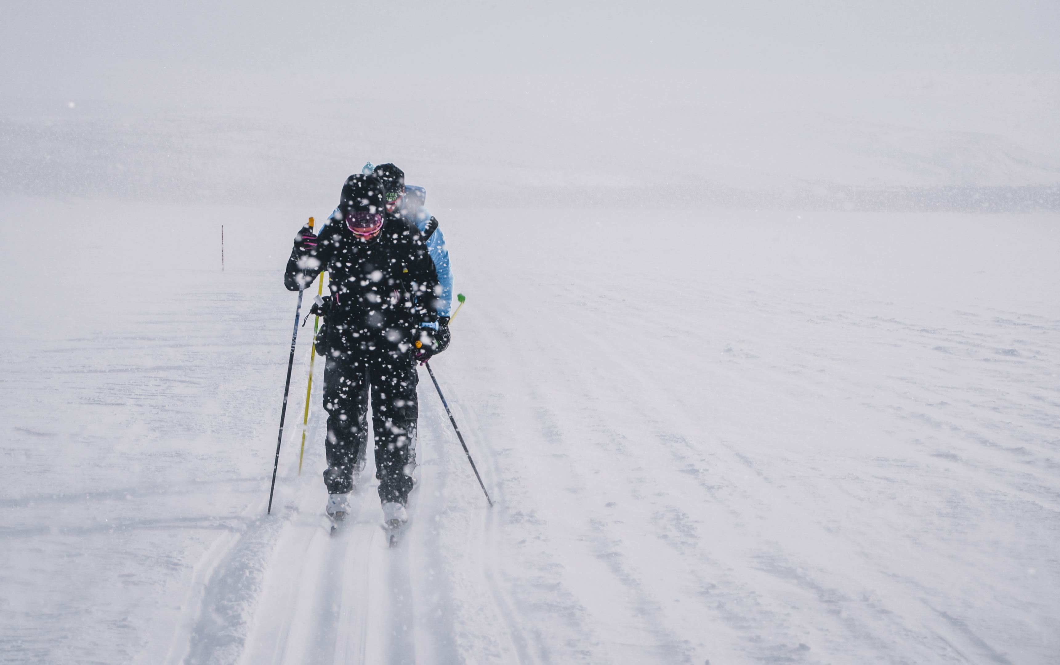 Hiihtäen halki Suomen päättyy seuraavan kerran vuonna 2022 Jäämeren rannalle. Kuva: Jussi Immonen.