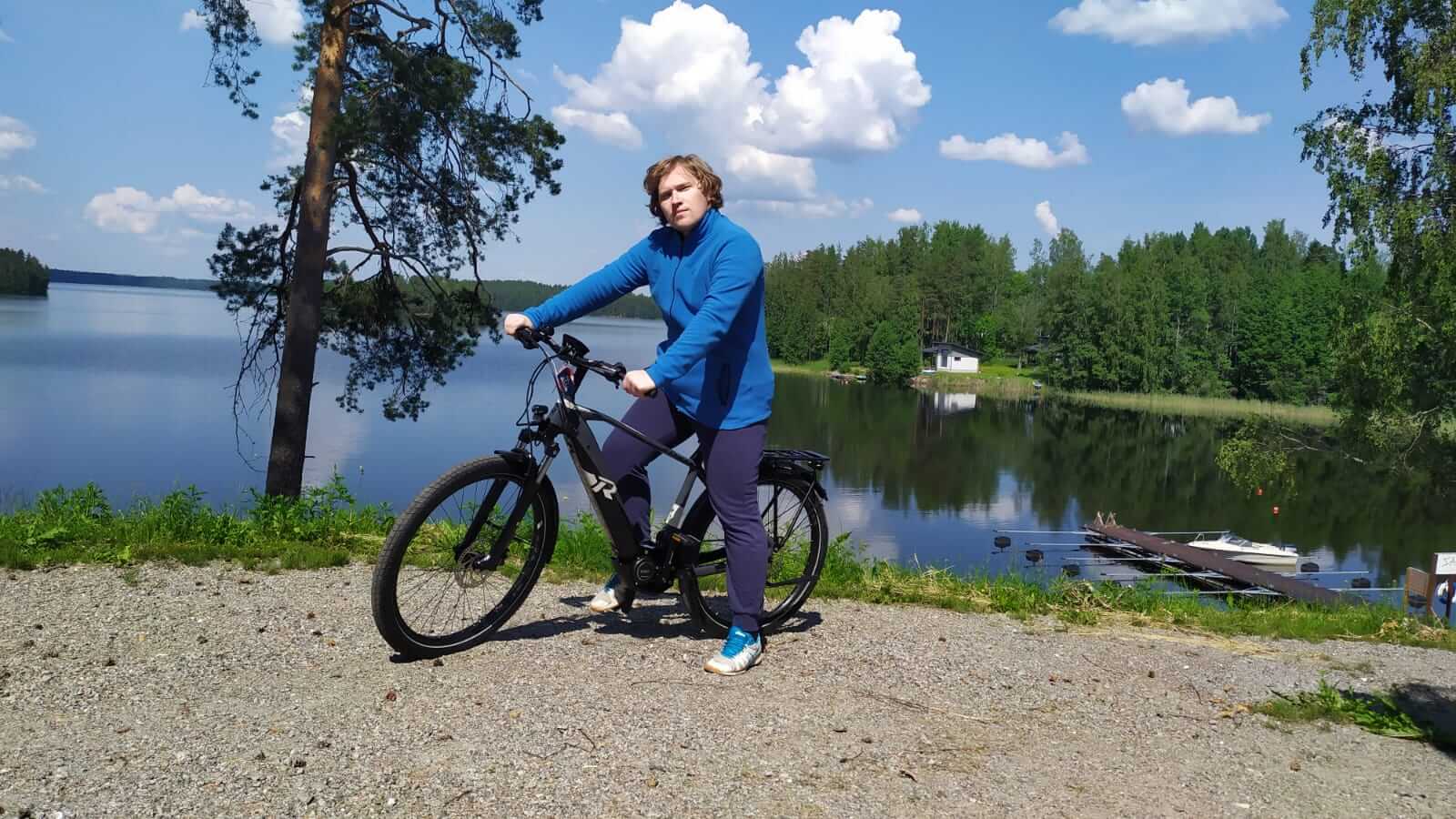 Jutun kirjoittaja Danila Salpassa.