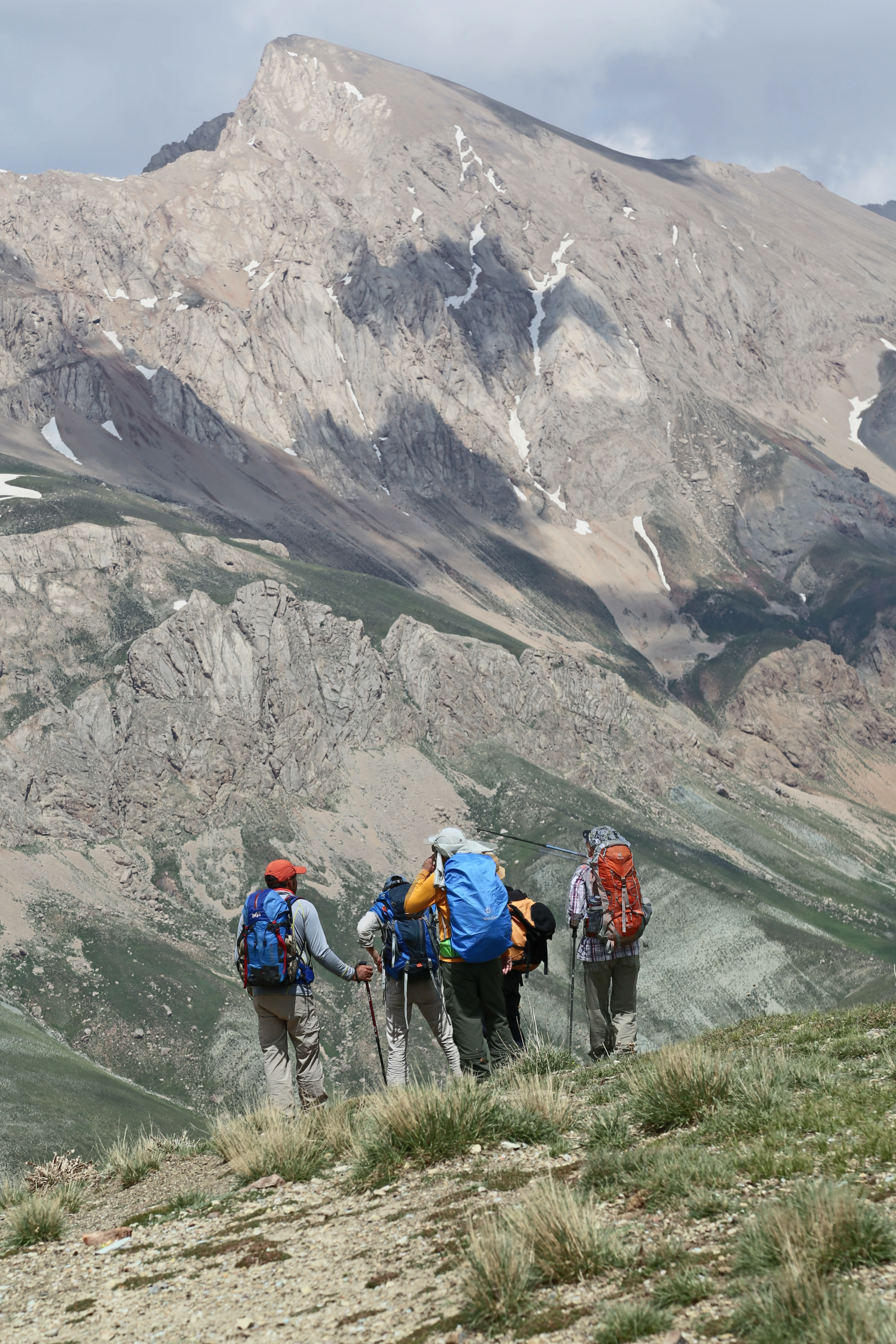 Iranilainen retkikuntamme.