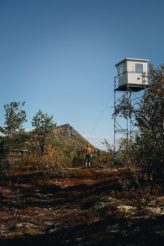 Korvatunturin jylhät maisemat avautuvat vasta rajavyöhykkeellä, jonne tarvitaan erillinen kulkulupa. Kuva: Milja Fromholtz.