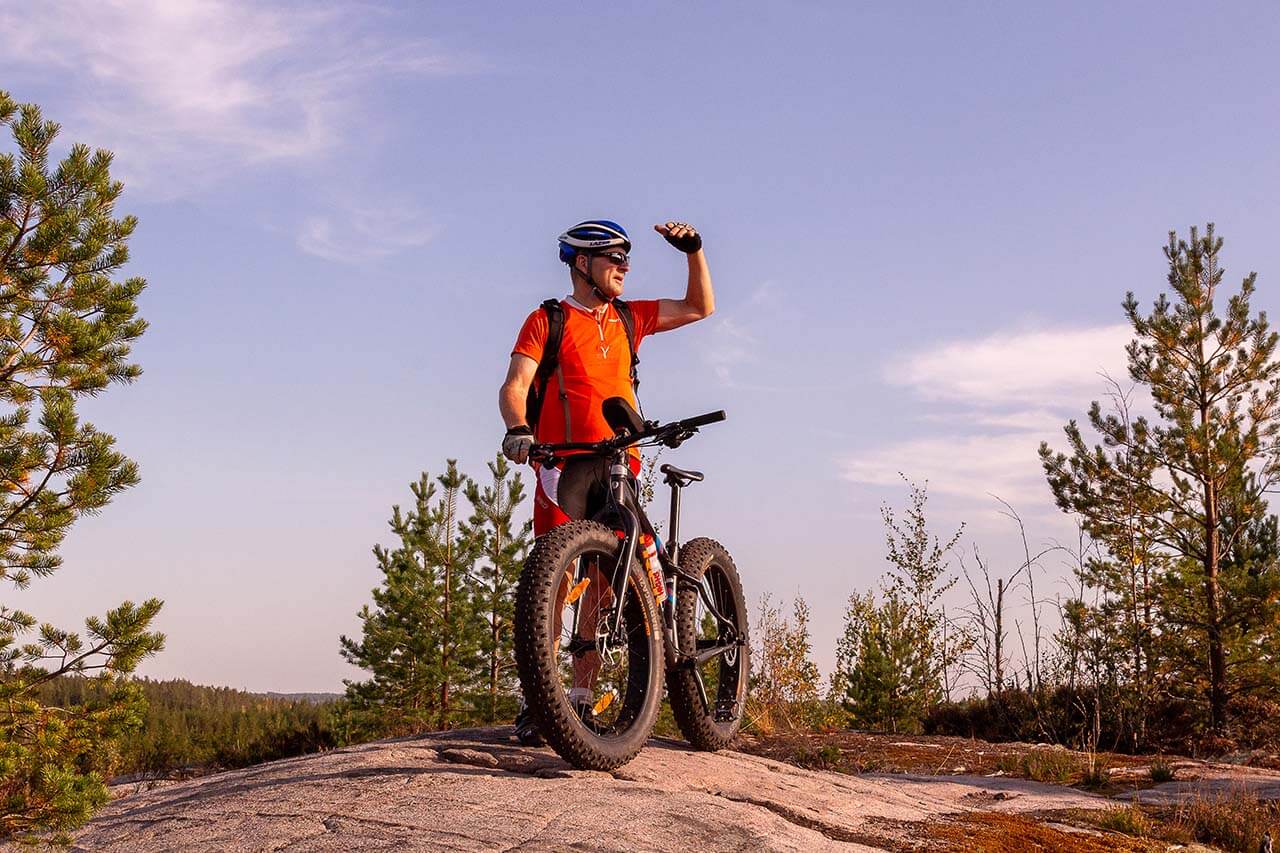 Lapakiston reiteillä on useita näköalapaikkoja. Kuva: Tapani Leppänen.