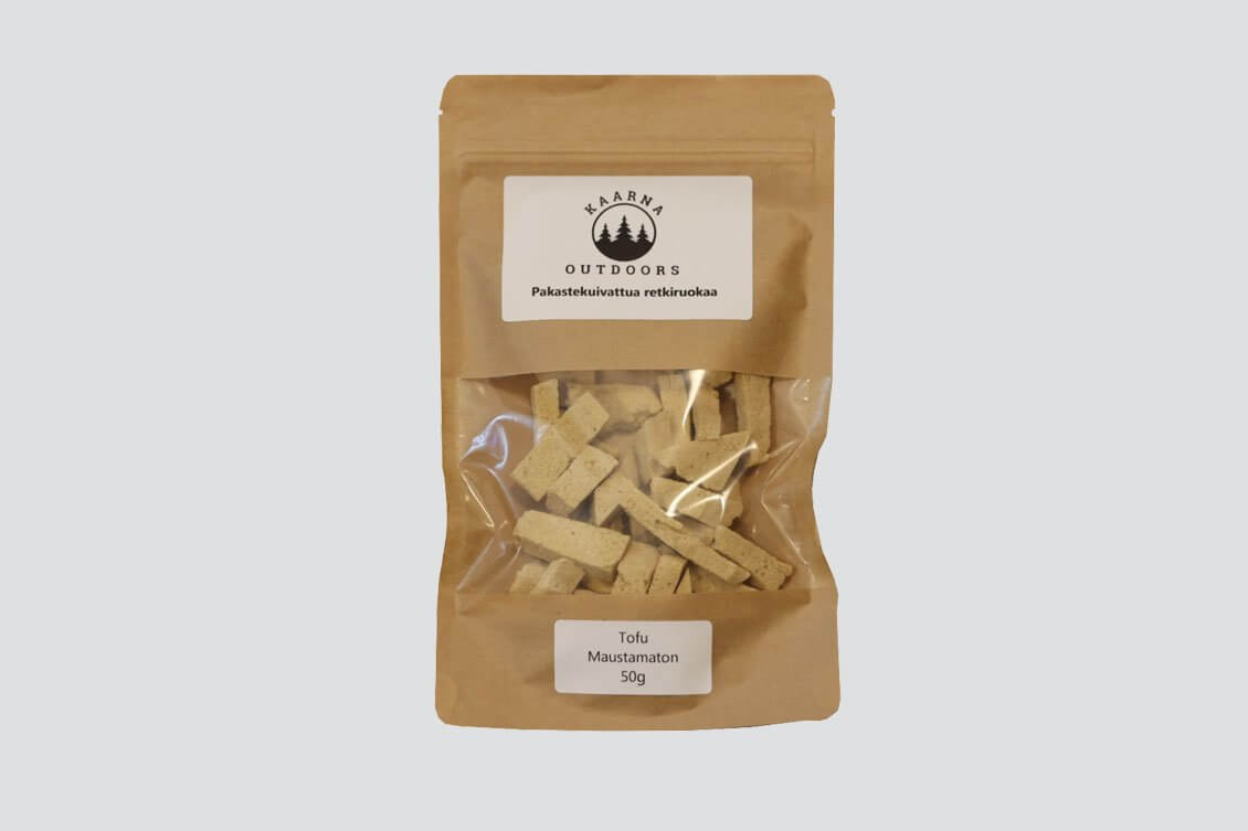 Pakastekuivatut ainekset on pakattu annospakkauksiin.