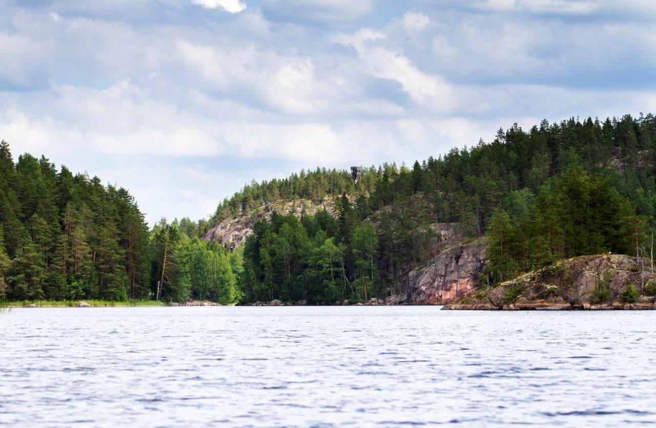 Mustanlamminvuoren näkötorni, Repoveden kansallispuisto.