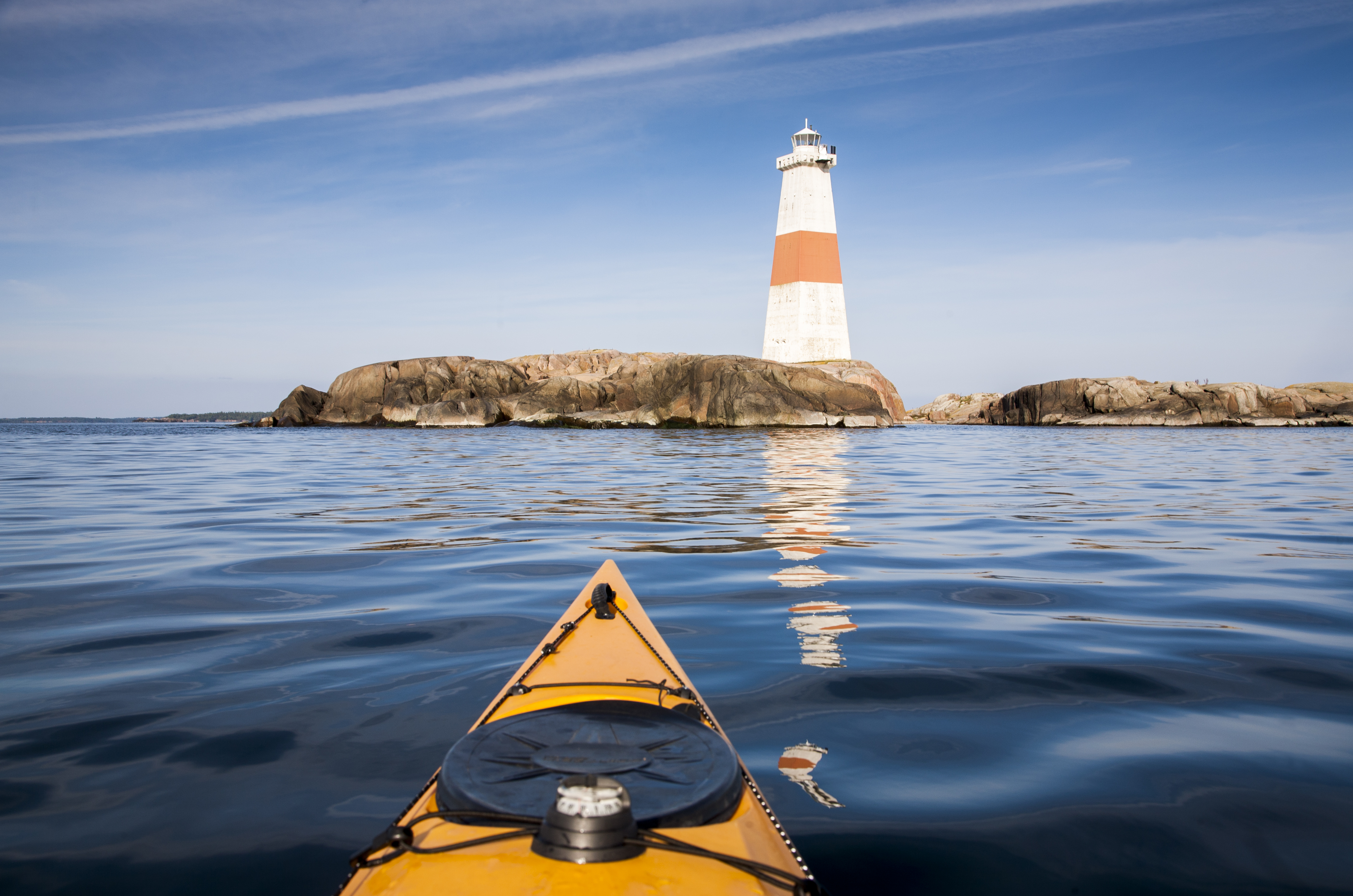 Jussarön majakka sijaitsee Sundharun luodolla.