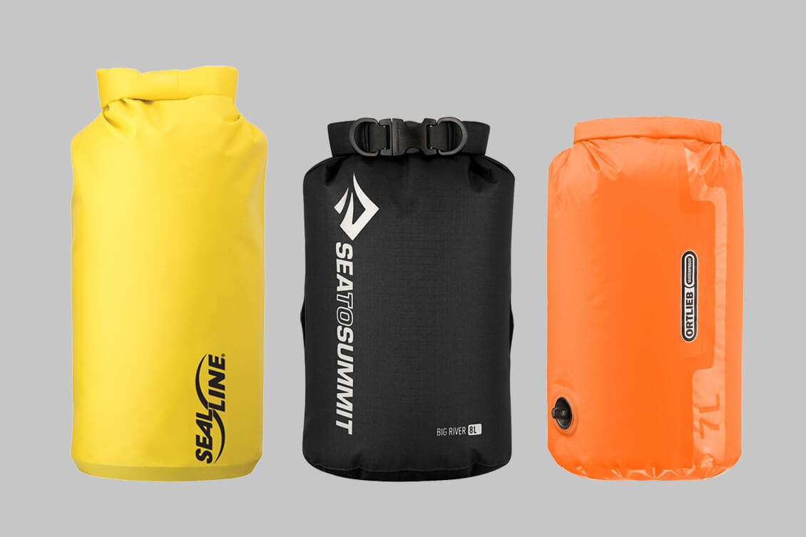 Vasemmalta SealLine Baja, Sea to Summit Big River Dry Bag ja Ortlieb PS10 Valve.