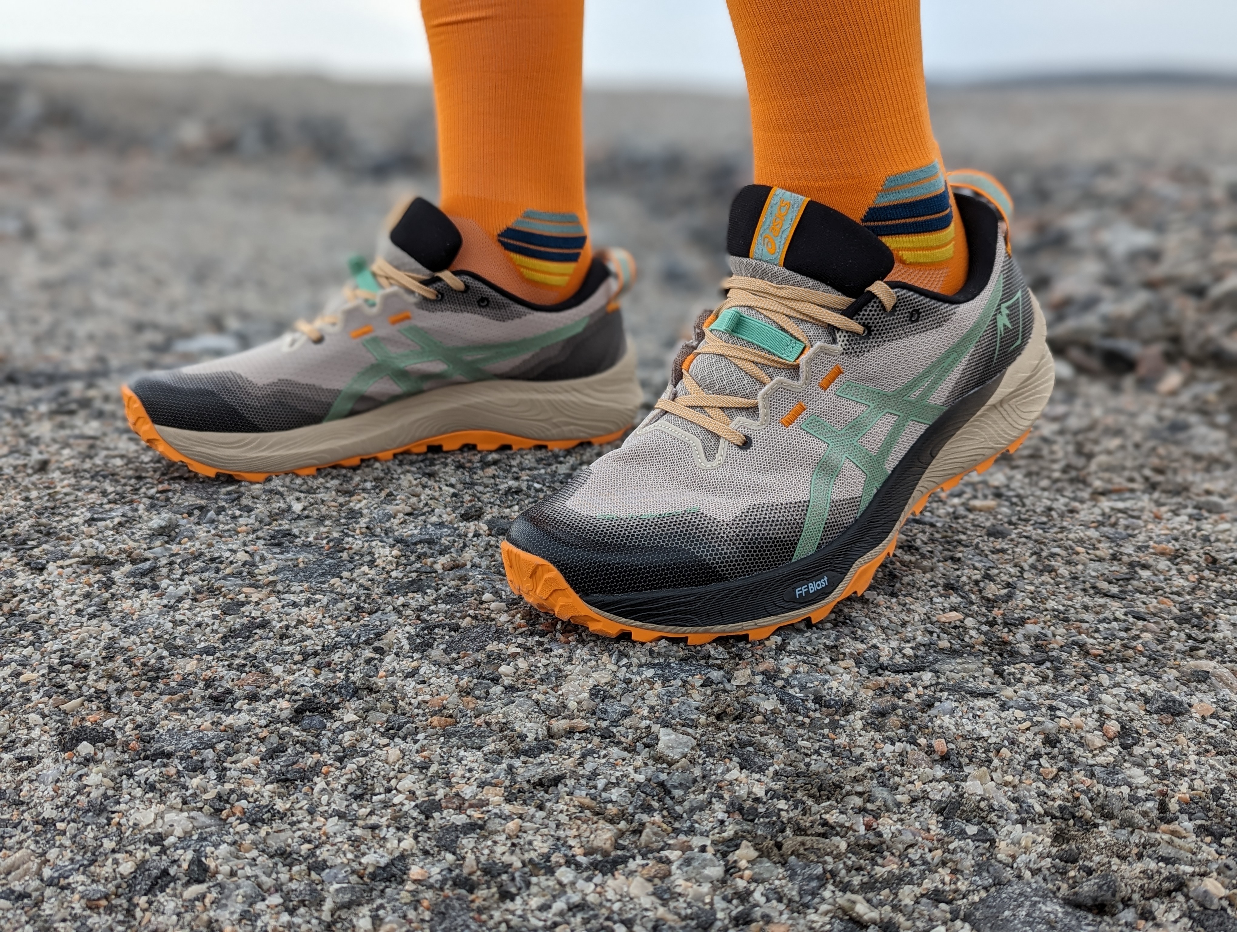 Asicsin uusi Gel-Trabuco 12 -juoksukenkä on suunniteltu erityisesti polkujuoksuun ja antamaan suojaa vaihtelevassa maastossa. Kuvat: Panu Könönen.