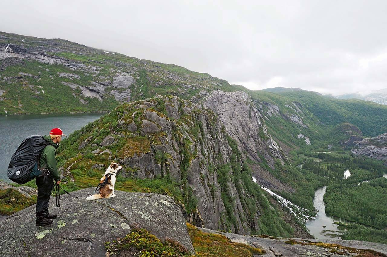 [10] Litlverivassforsen on Ragon tunnetuin nähtävyys. Kuva: Sanna Häkkänen.