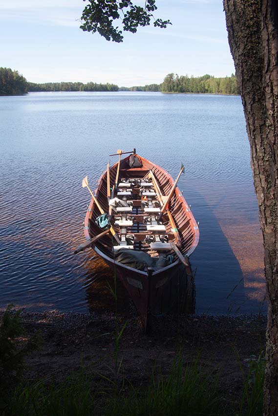 Lohikosken ylävesillä tunnelma on paikoin hyvin erämainen, näkymiä Juurikkaselältä. Kuva: Sauli Herva.