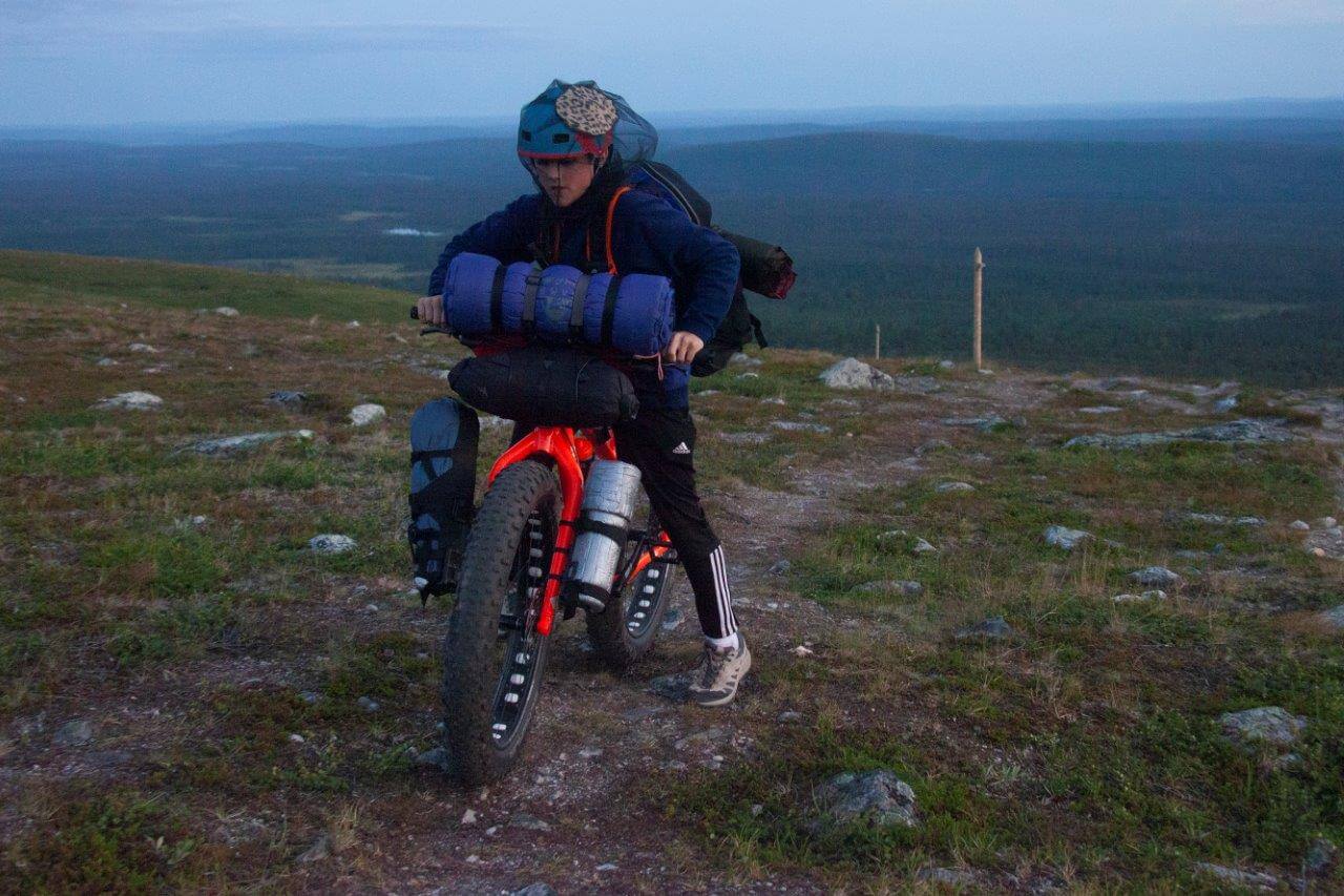 Ennen pyöräretkiä tehtiin lähinnä maanteillä, nyt enenevässä määrin myös tunturissa.