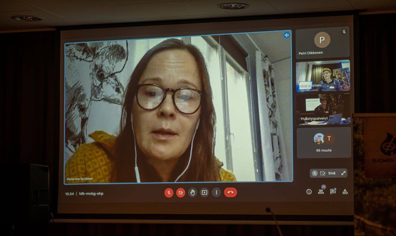 Uusi hallitusjäsen Katariina Sysiö osallistui kokoukseen etäyhteydellä.